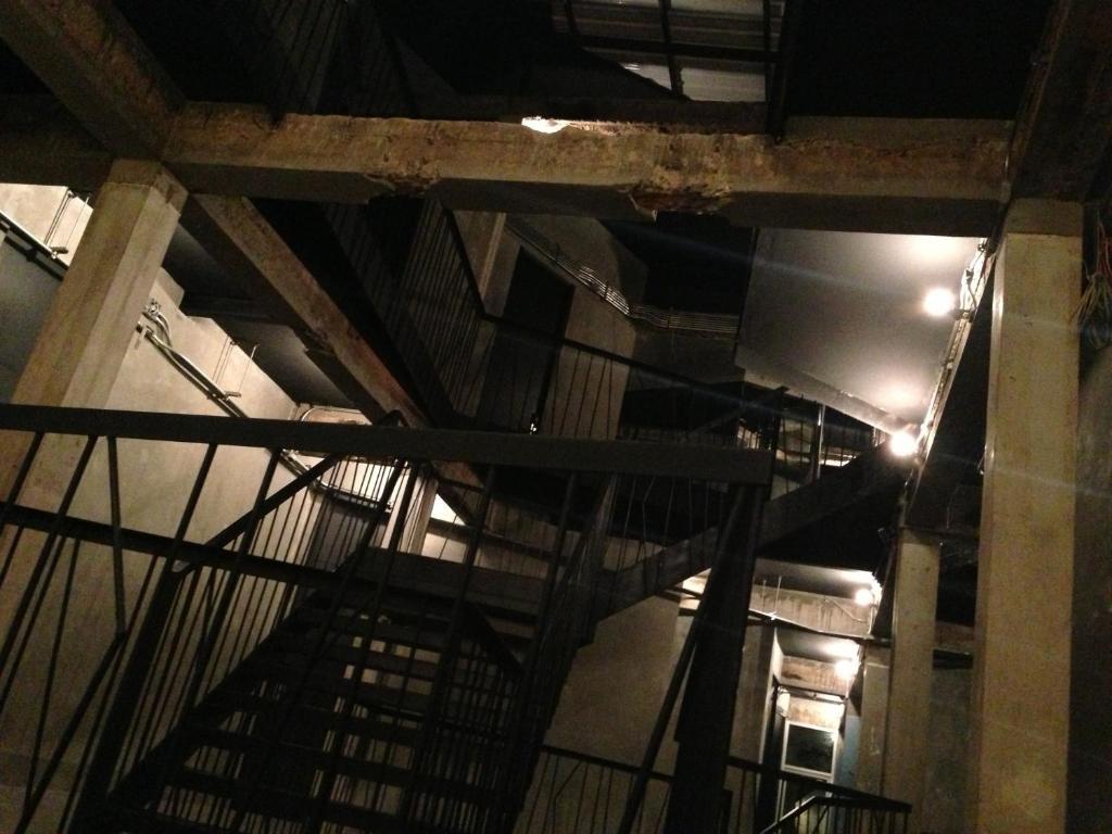 Thrive The Hostel : Patpong By The Belle Bangkok Eksteriør bilde