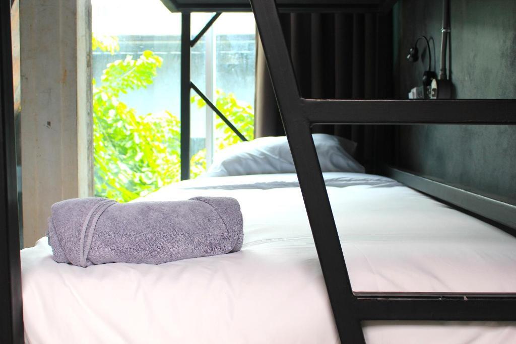 Thrive The Hostel : Patpong By The Belle Bangkok Eksteriør bilde
