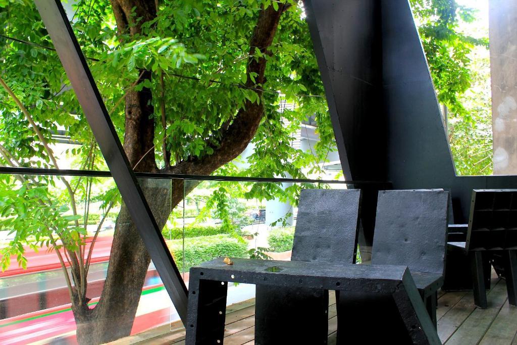 Thrive The Hostel : Patpong By The Belle Bangkok Eksteriør bilde