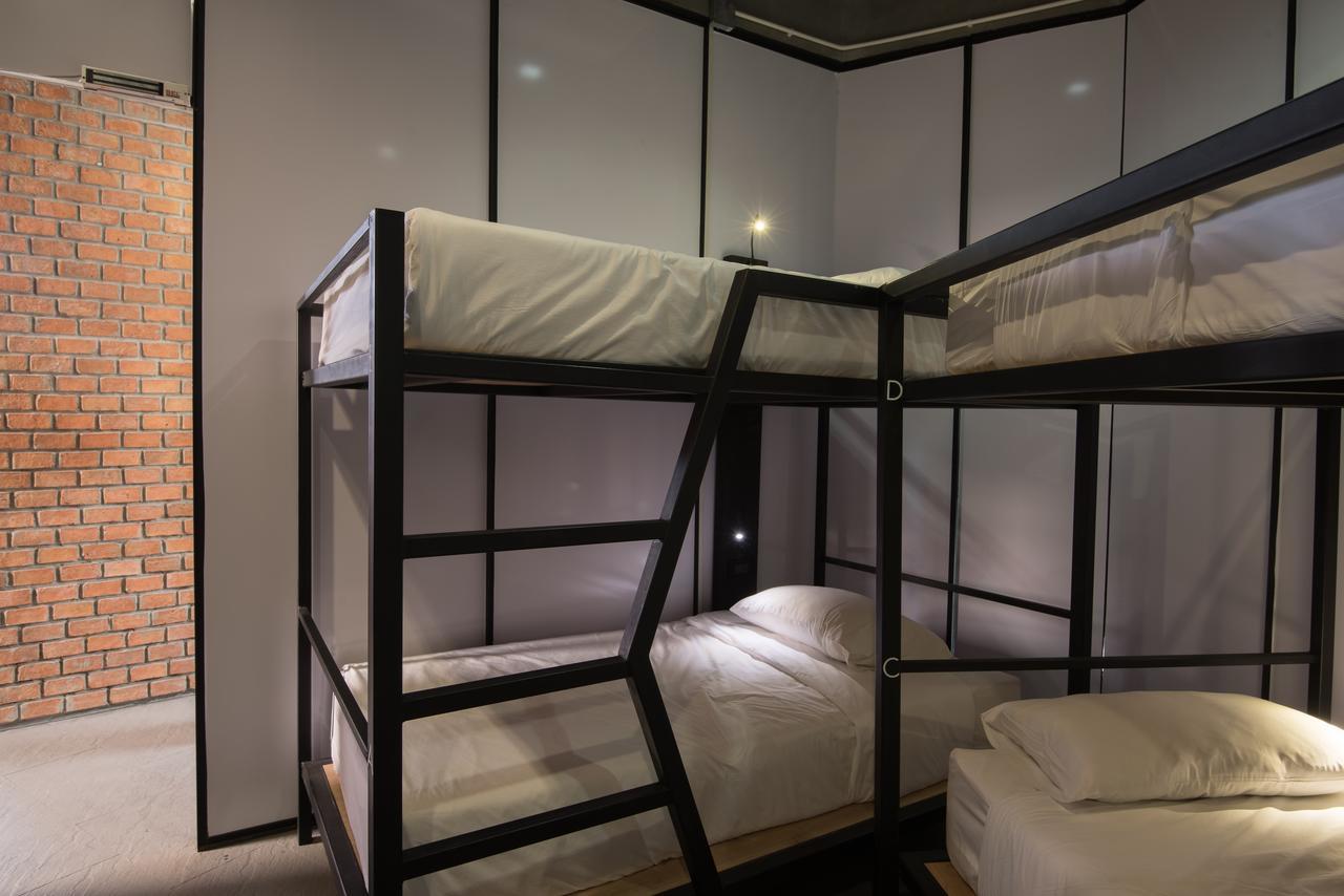 Thrive The Hostel : Patpong By The Belle Bangkok Eksteriør bilde
