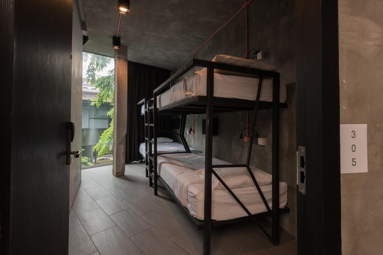Thrive The Hostel : Patpong By The Belle Bangkok Eksteriør bilde