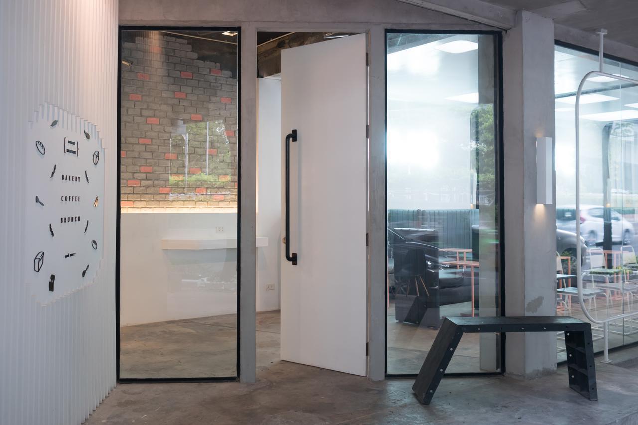 Thrive The Hostel : Patpong By The Belle Bangkok Eksteriør bilde