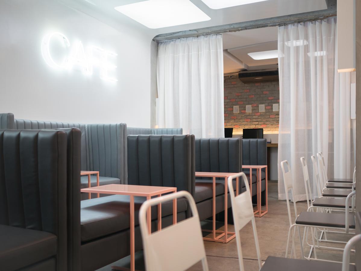 Thrive The Hostel : Patpong By The Belle Bangkok Eksteriør bilde